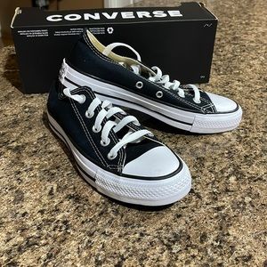 Converse Size 6 Womens, Size 4 Mens